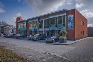 Bedrijfsverzamelgebouw b'drecht-2